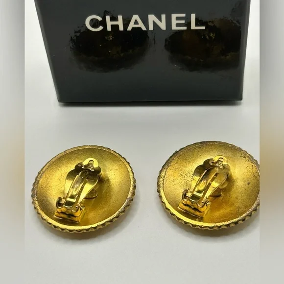 Chanel Gold Button Earrings - Picture 4 of 9